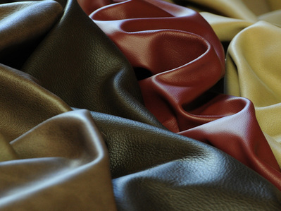 Skins good to be used in furnitures as sofas, armchairs, puffs.
